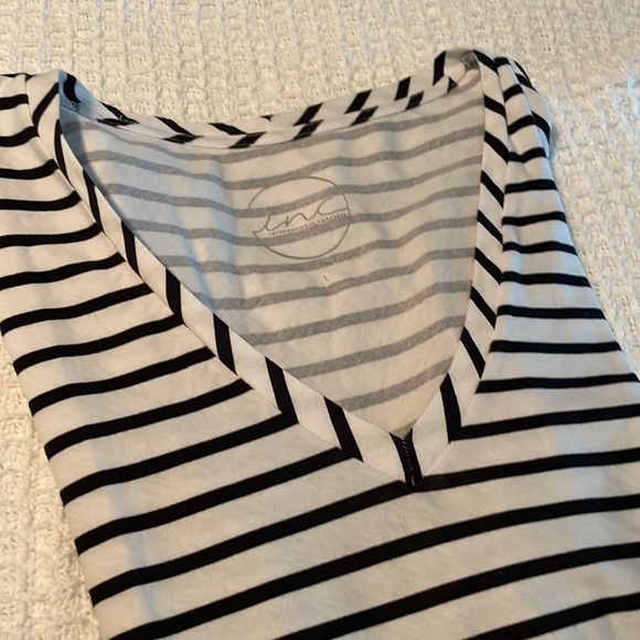 Top - Picture 1 of 1